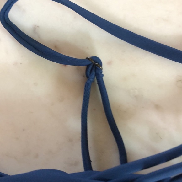 😎 Tori Praver macrame bikini top - Picture 9 of 10